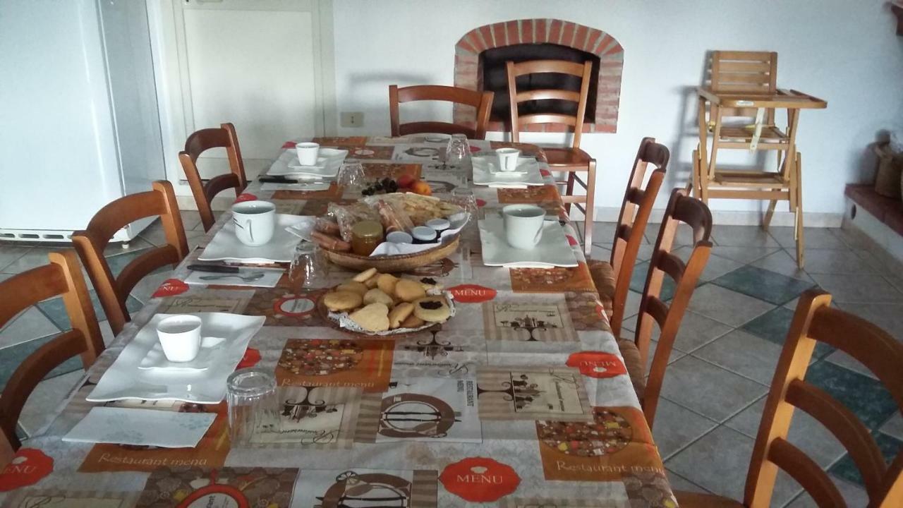 Punteri Hotel Loculi Buitenkant foto